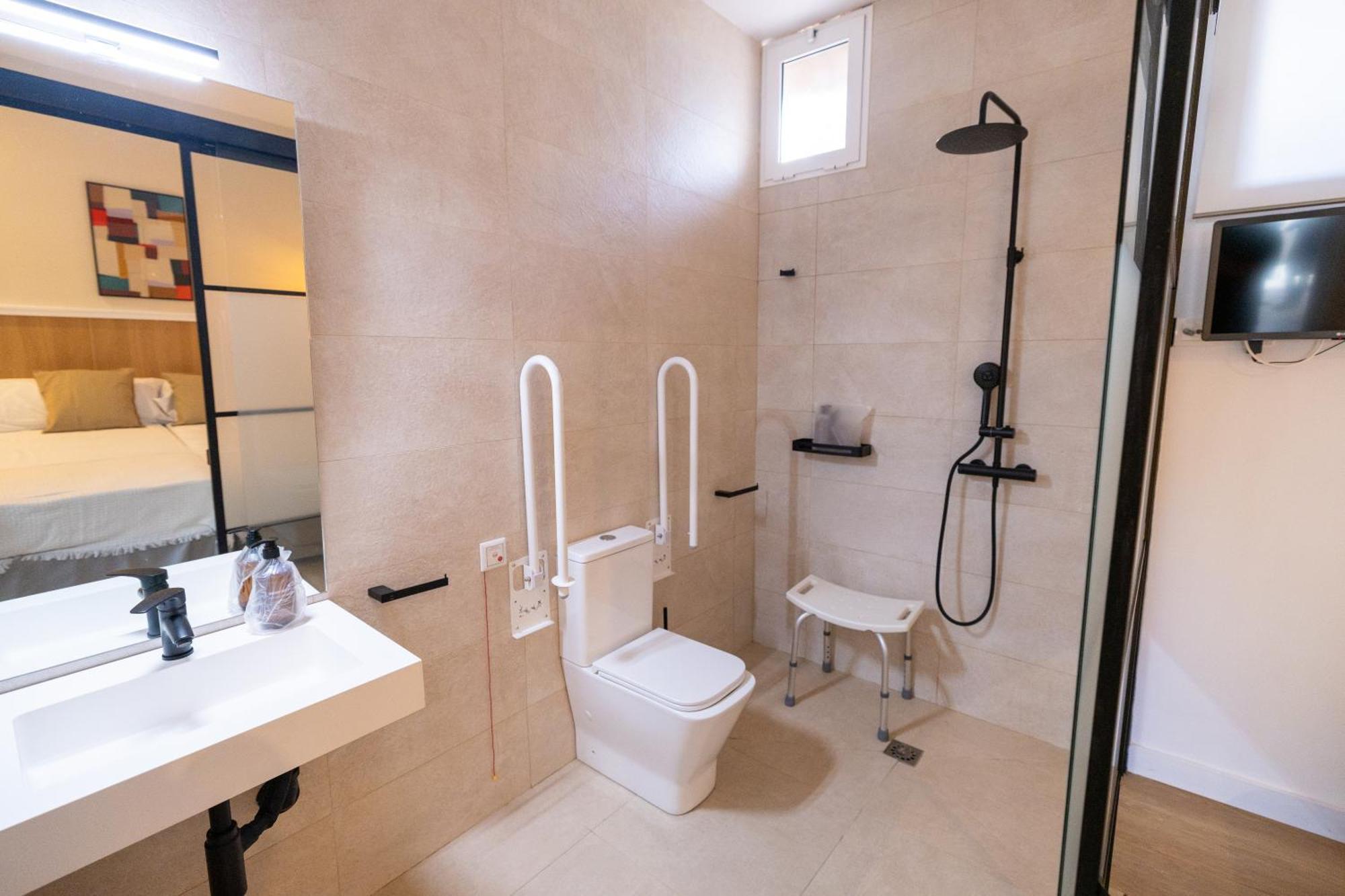 Punta Umbría Hostal Royal Bliss מראה חיצוני תמונה